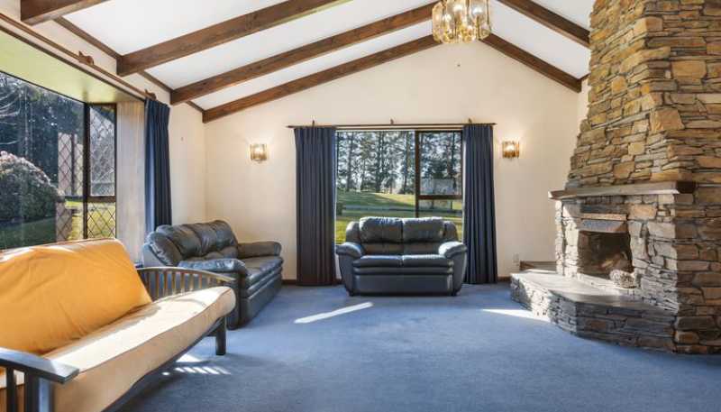9101 Hyde-middlemarch Road, Hyde
