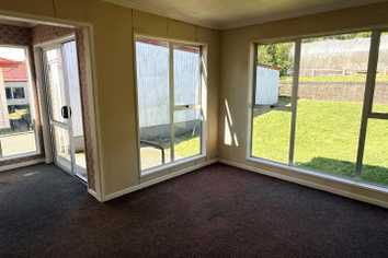  27 Main South Road, Karoro