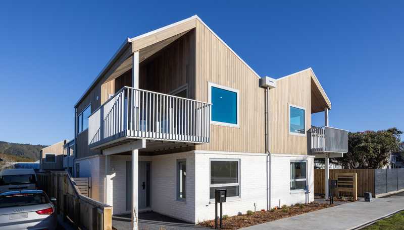 1058 High Street, Avalon