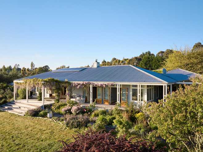 364 The Coastal Highway, Redwood Valley