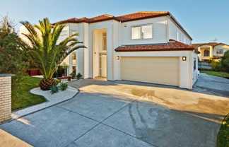 76 Hugh Green Drive, Pinehill, Pinehill