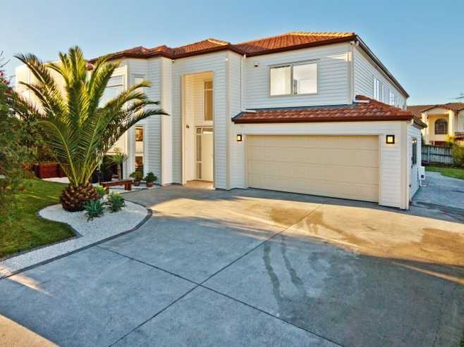  76 Hugh Green Drive, Pinehill, Pinehill