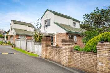 39A Central Park Drive, Te Atatu South