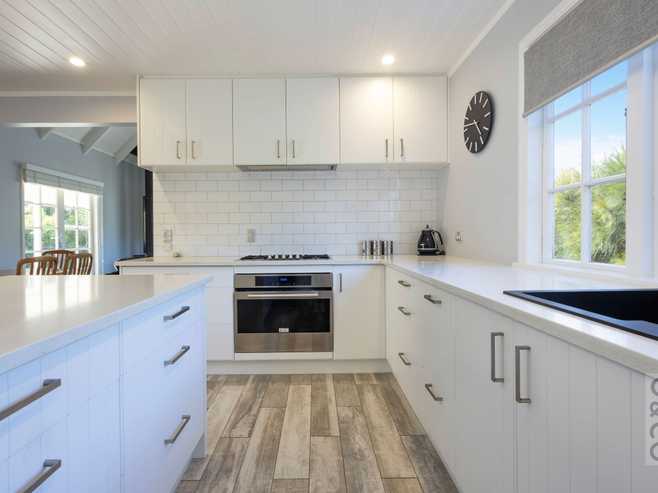 11 Taupaki Road, Taupaki