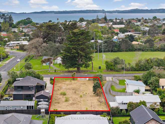 90 Karaka Road, Beachlands