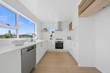10 Phillip Street, Johnsonville
