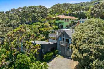 352 Motutara Road, Muriwai