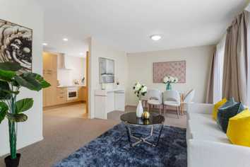 90a Bond Crescent, Forrest Hill