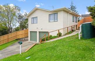 90a Bond Crescent, Forrest Hill