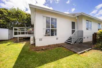 3/35 Karepo Crescent, Ranui