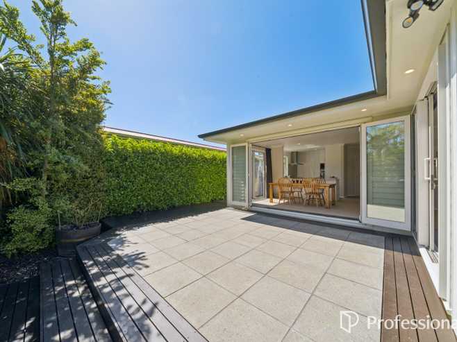 14 Wyndham Road, Pinehaven