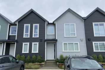 33 Te Ara O Puakawe, Wainuiomata