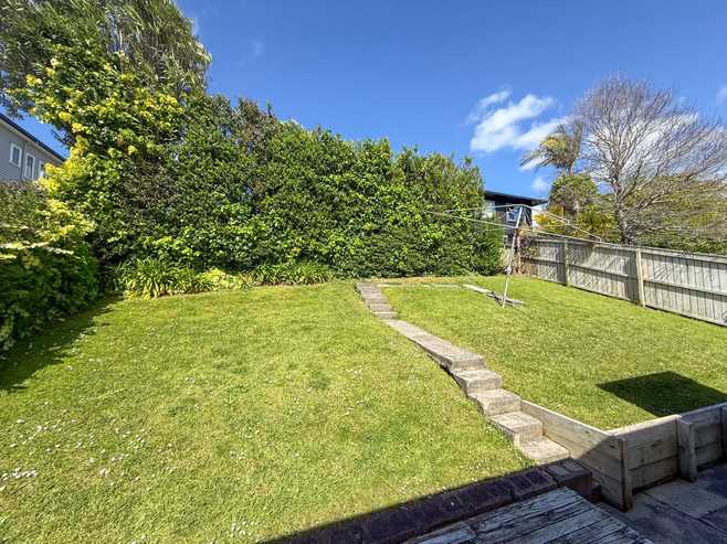 1/73 Rukutai Street, Orakei