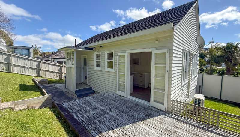 1/73 Rukutai Street, Orakei