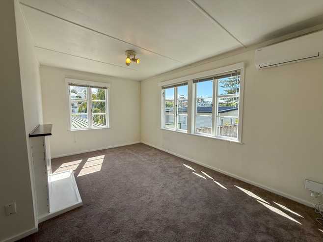 1/73 Rukutai Street, Orakei