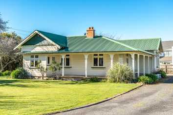 112 Great North Road, Otamatea