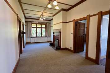 112 Great North Road, Otamatea