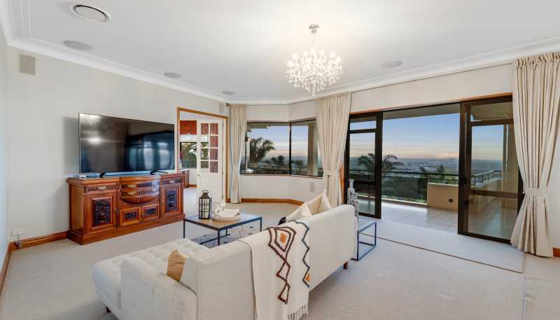549 Redoubt Road, Flat Bush