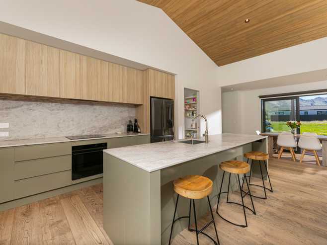 53 Avalon Station Drive, Wanaka