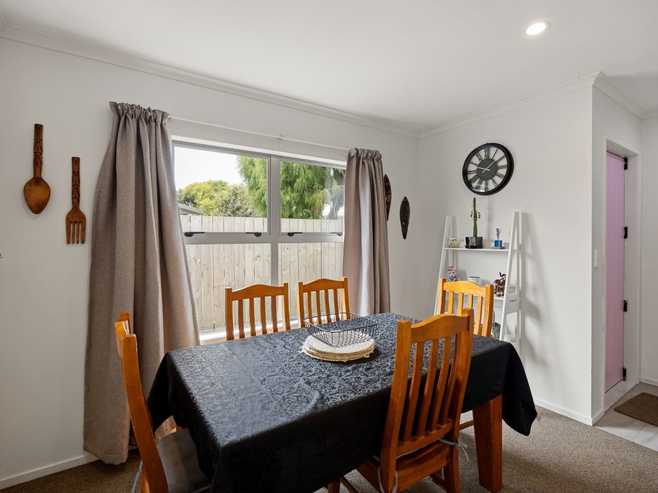 12D Cameron Road, Hamilton East