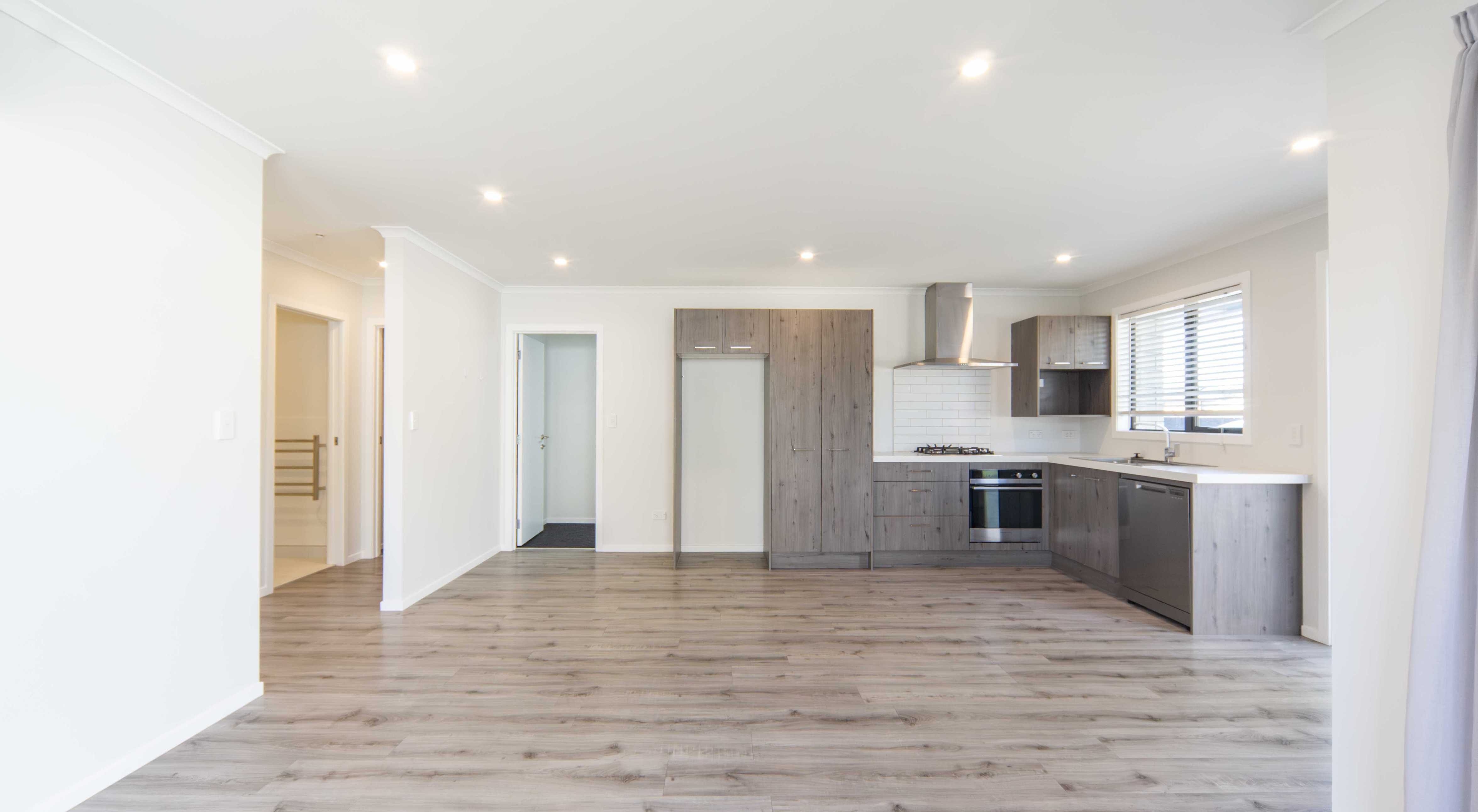 Photo Garaf 1/20 Alanbrooke Place, Beerescourt, Hamilton City - For Rent ...