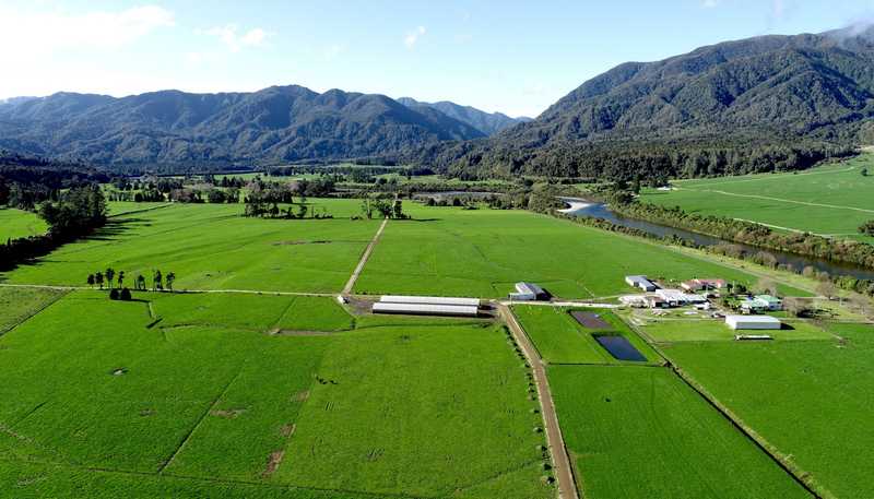 451 Umere Road, Karamea