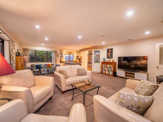 51 Fraser Crescent, Elderslea