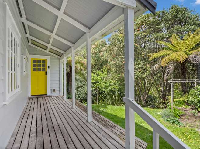 32 Russell Road, Kensington