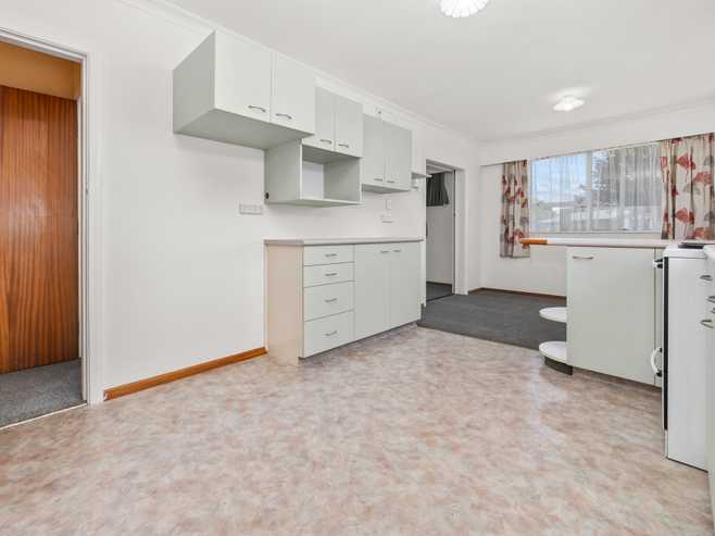 26 Featherston Street, Levin
