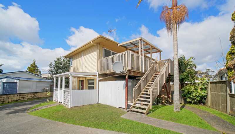 19 Normandy Place, Henderson