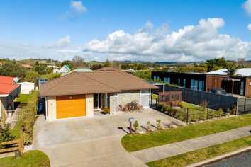 21 Longview Street, Mangawhai