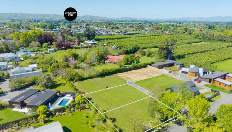 1 and 3 Oates Place, Greytown