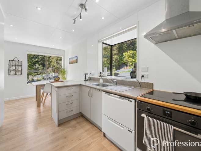 14 Kerkwall Drive, Naenae