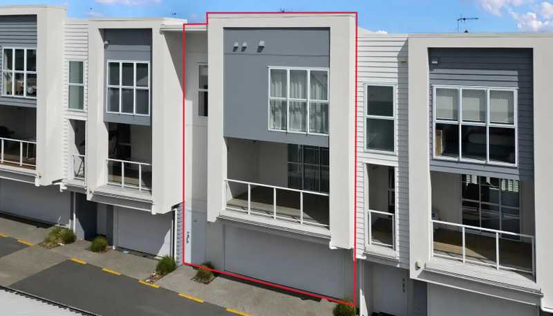 3/4 Palmerston Street, Hamilton Central
