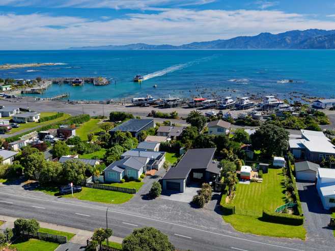 132 South Bay Parade, Kaikoura