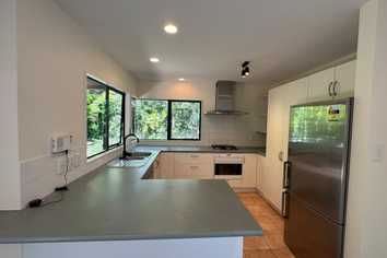 Auckland - Address withheld