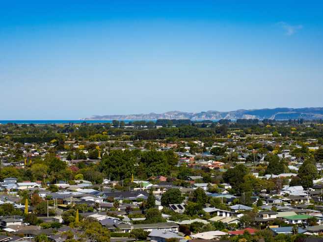 14 Ridgeway Tce, Taradale