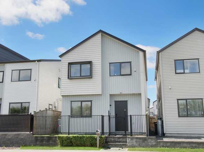 141 Grove Road, Papakura