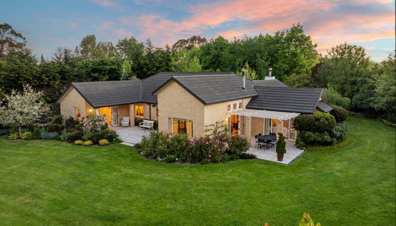 10 Newton Place, Amberley