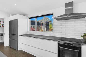 48 Gressons Road, Waikuku