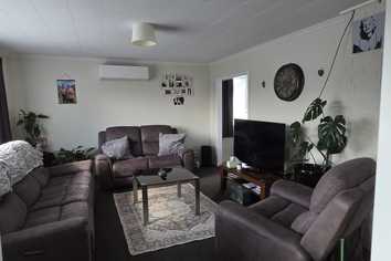 30 Chesney Court, Heidelberg