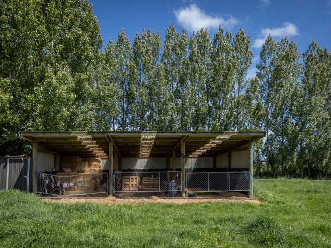1A A'court Street, Sanson