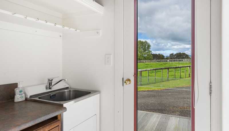 152 Moewai Road, Whitianga