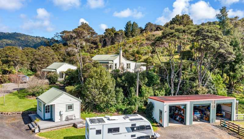 152 Moewai Road, Whitianga