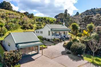 152 Moewai Road, Whitianga