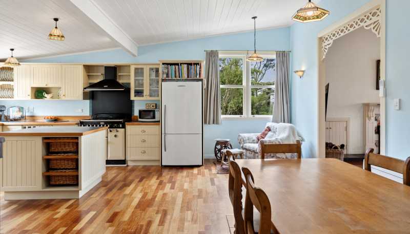 152 Moewai Road, Whitianga