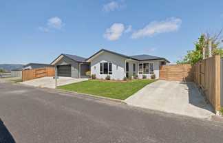 126 Johnstone Drive, Fitzherbert