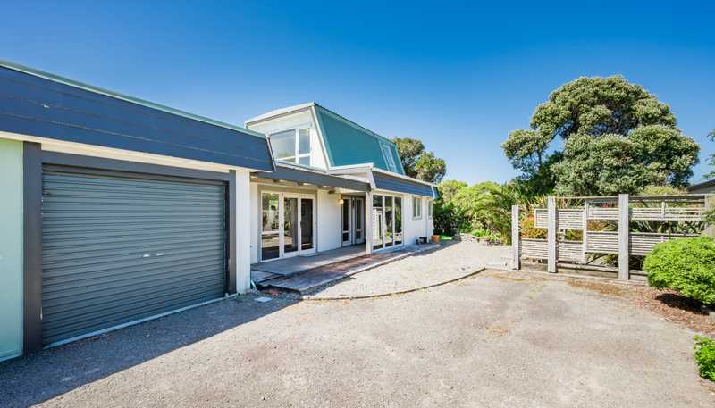 9B Olive Terrace, Paraparaumu Beach