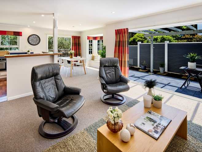 35B Cheviot Road, Lowry Bay, Eastbourne