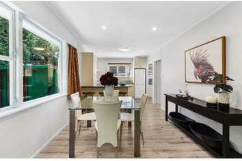 56 Lincoln Avenue, Tawa